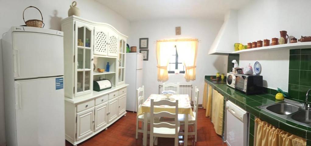 Chalet para 12 personas, con piscina además de jardín y vistas en Sierra Norte de Sevilla - 3