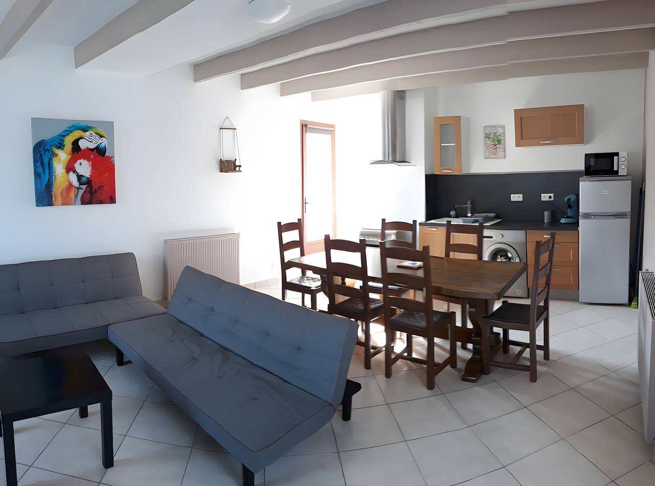 Cottage 'Ara Cottage d’Angéline' with Private Terrace, Garden and Wi-Fi in Mercurol, Valence region