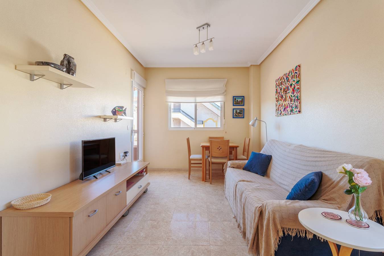 Ganze Wohnung, Ferienwohnung 'Apartamento Salamanca 4' mit Gemeinschaftspool, Wi-Fi und Klimaanlage in Santa Pola, Costa Blanca