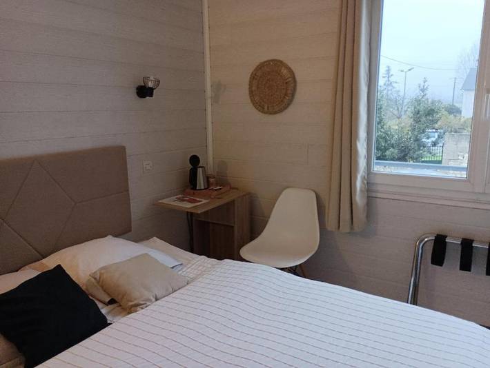 Hôtel pour 3 personnes, avec terrasse, animaux acceptés dans Gare De Saint Aignan Noyers - 3