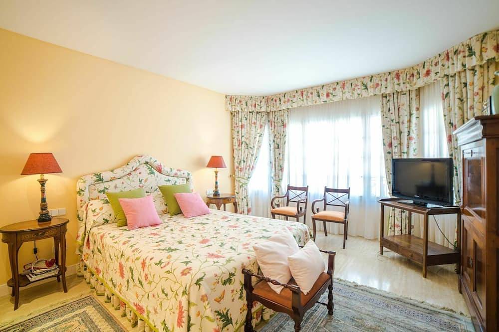 Maravillosa casa de vacaciones privada para 8 personas con A/C, Wifi, piscina privada, Tv y patio in Inca, Interior de Mallorca
