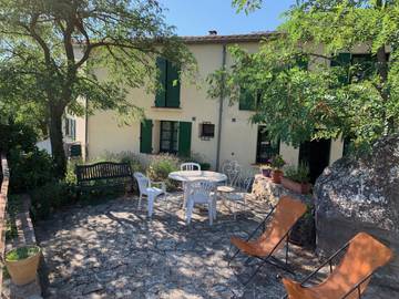 Gîte pour 5 personnes, avec terrasse à Padern