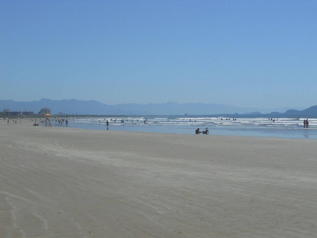 Komfortables Haus an der Küste von Bertioga in Bertioga, Baixada Santista
