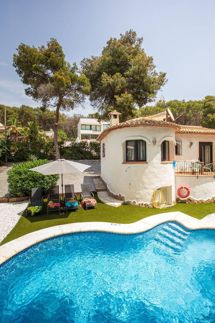 Casa rural para 4 personas, con jardín y terraza en Jávea - 2