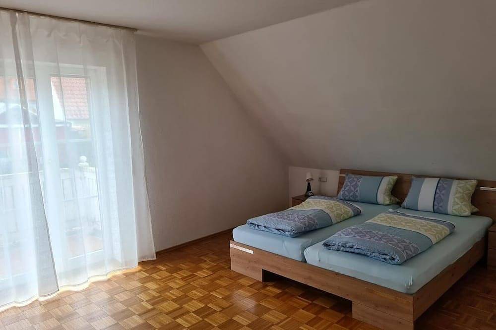 Ganze Wohnung, Große Ferienwohnung für 4 Personen in ruhiger Lage in Zapfendorf, Landkreis Bamberg