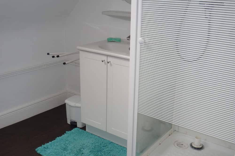 Entire apartment, Spacious accommodation in Ammerschwihr - 4 people in Ammerschwihr, Parc naturel régional des Ballons des Vosges