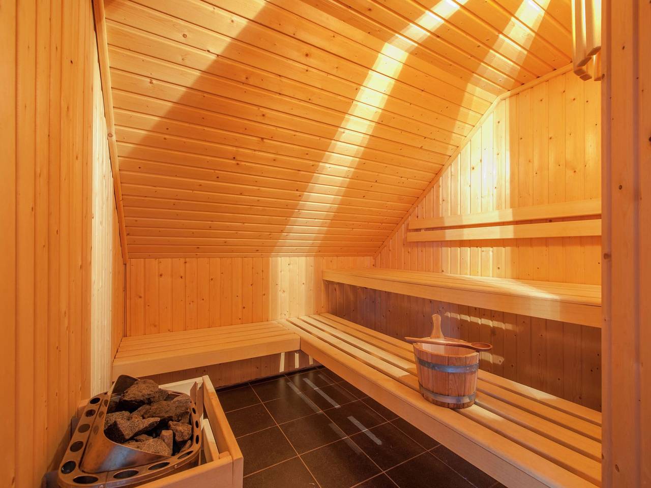 Villa mit Whirlpool, Solarium und Kamin in Kronenburg, Dahlem
