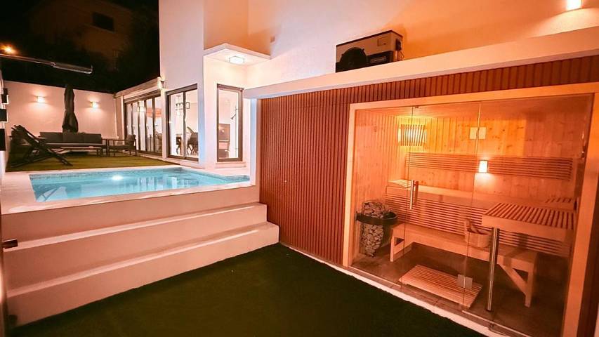 Villa pour 8 personnes, avec piscine ainsi que sauna et jardin à Lisbonne - 2