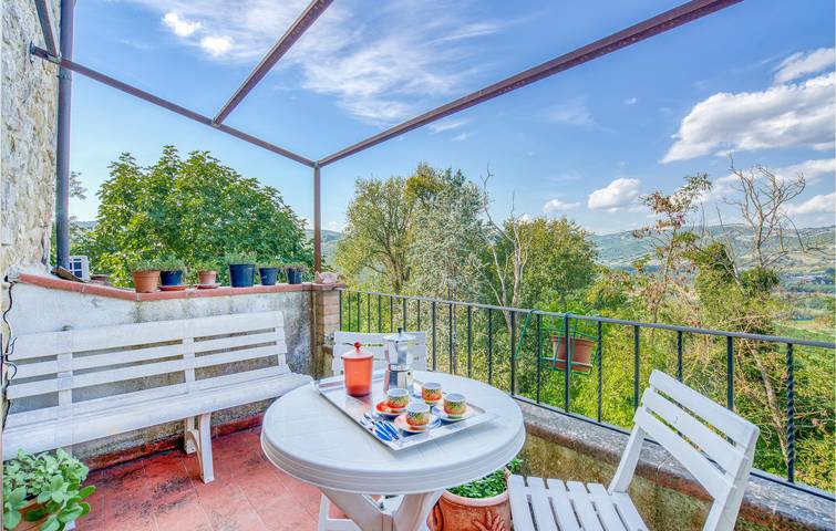 Location de vacances pour 5 personnes, avec terrasse, animaux acceptés à Città di Castello - 2