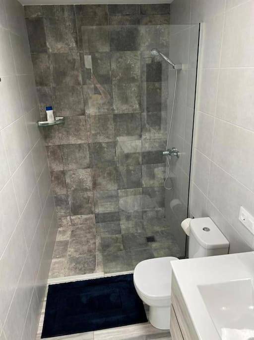 Gîte pour 4 personnes, avec vue et terrasse dans Los Menores - 2