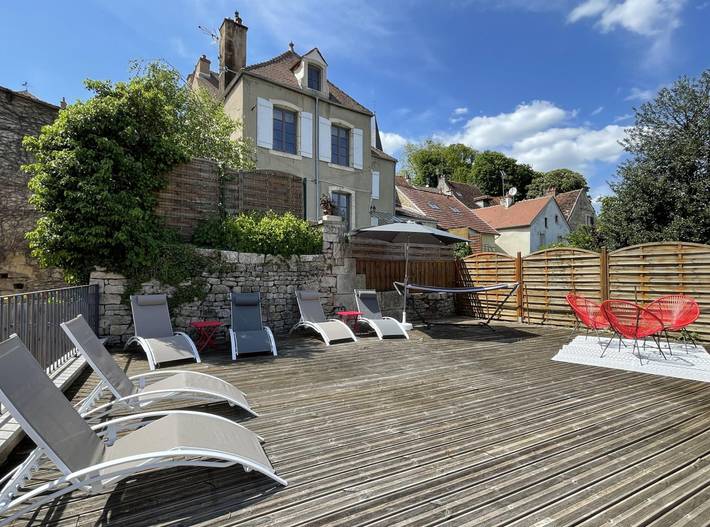 Gîte pour 4 personnes, avec terrasse, animaux acceptés