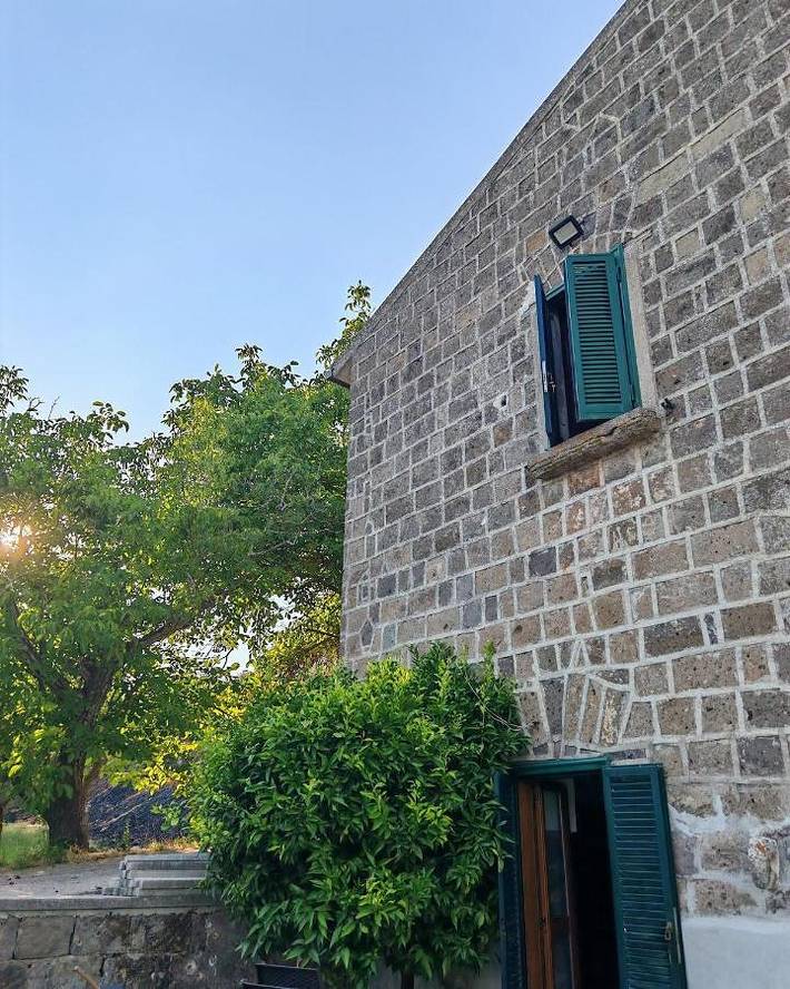Casa de vacaciones para 6 personas, con jardín además de balcón y vistas - 1