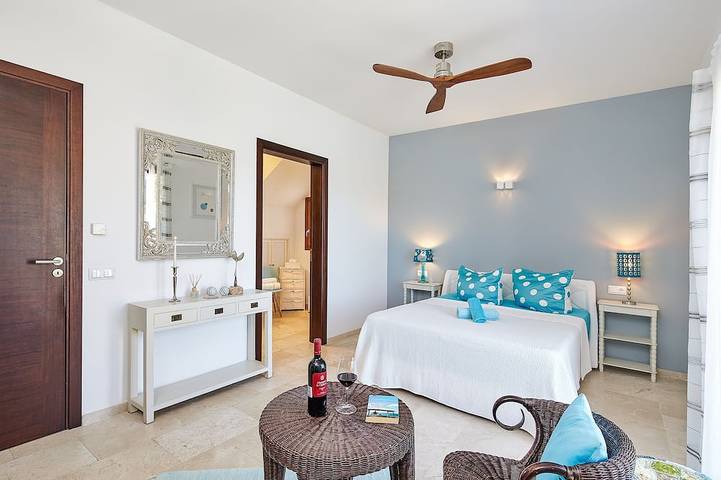 Exclusive Finca (Up To 12 Persons), With Pool, Sauna, Bbq, Wifi, Prime Location! in Algaida, Majorque l'intérieur des terres