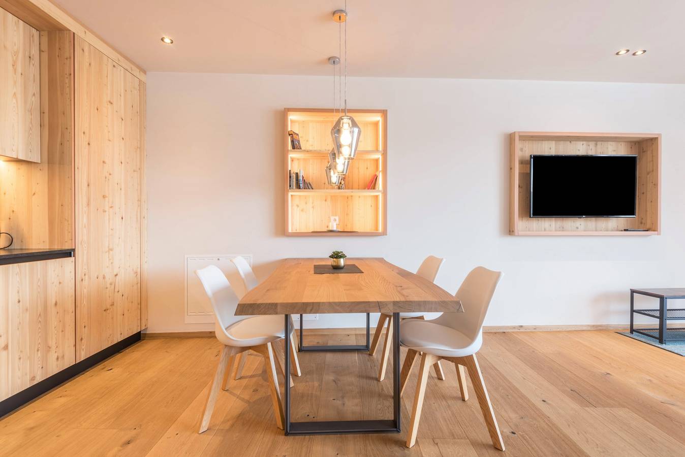 Schöne Ferienwohnung "Aura Chalets Nr 1" mit Bergblick, Wlan & Garten in San Michele (Kastelruth), Kastelruth