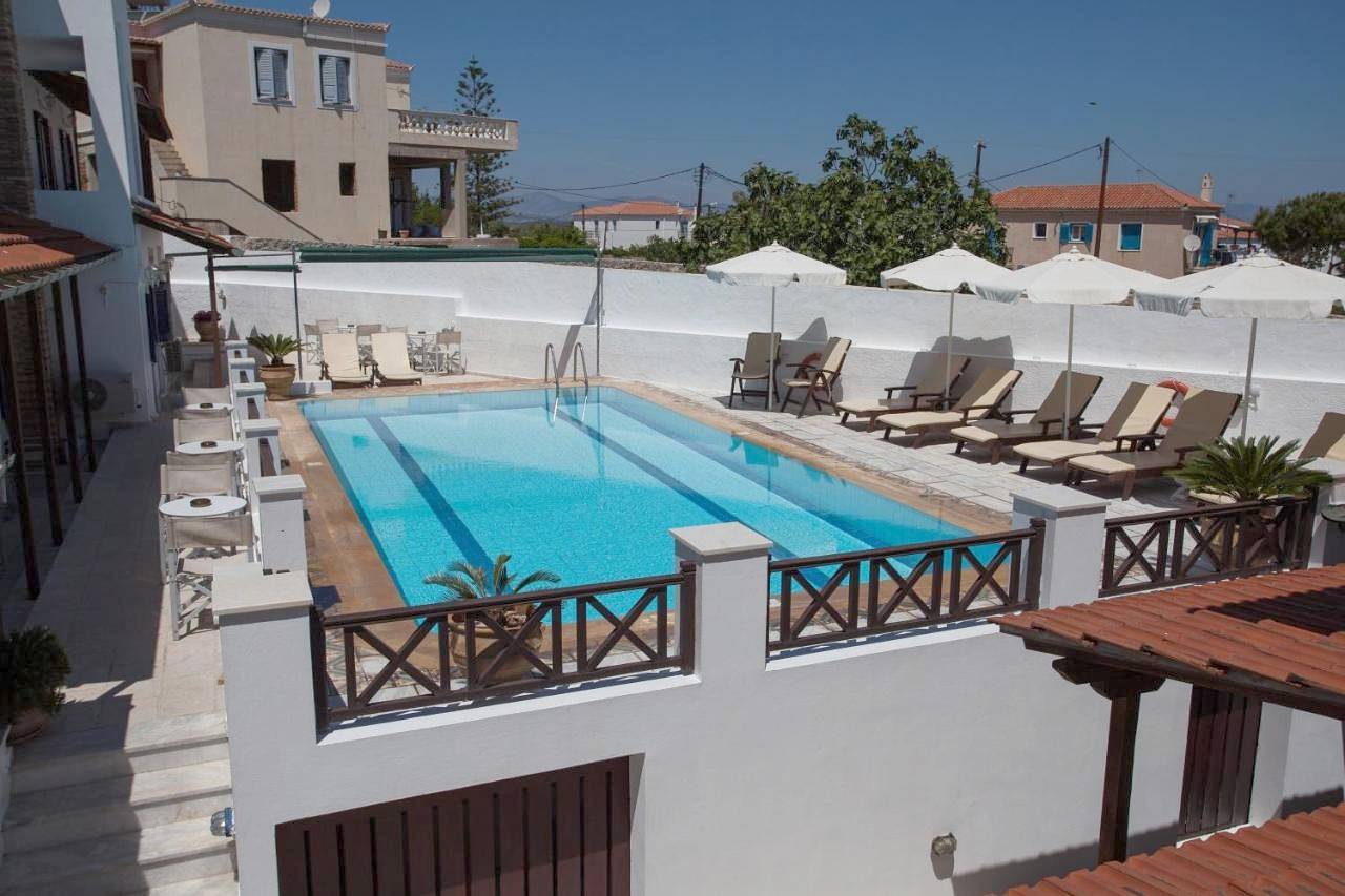 7 Islands in Spetses Ville, Spetses