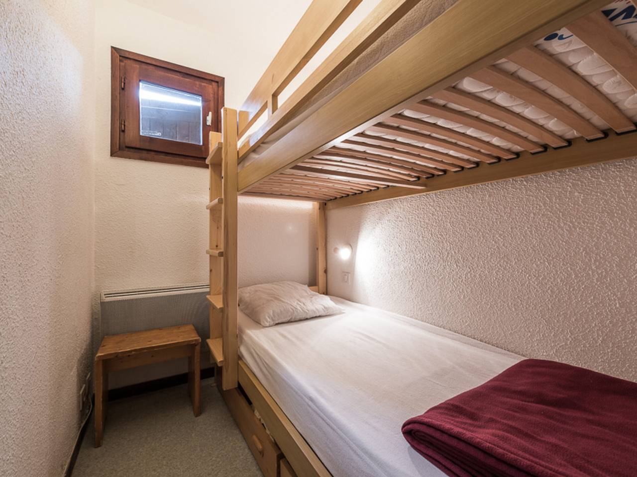 Entire studio, Cozy Studio Cabin · Near Slopes & Shops · Balcony · Sleeps 4 in Tignes, Vanoise National Park