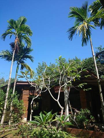 Maison d’hôte pour 2 personnes, avec vue ainsi que jardin et terrasse dans Koh Lanta
