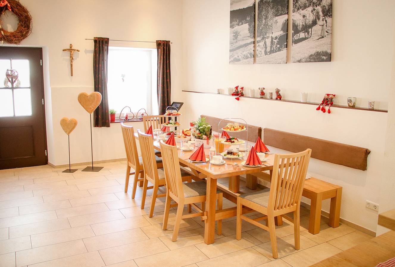 Ferienhaus Alb-Traum - Ferienhaus "Alb-Traum" , 200qm, 6 Schlafzimmer, max. 20 Personen in Hayingen, Neckar-Alb