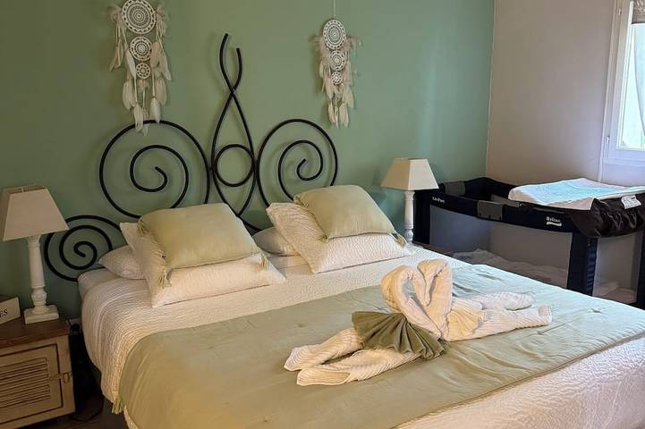 Gîte pour 3 personnes, avec piscine et jacuzzi à Mérindol - 2