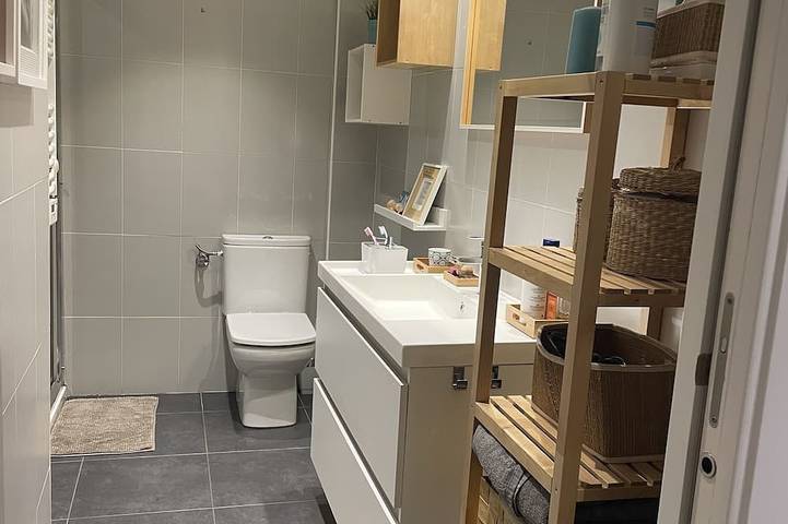 Appartamento intero, Beautiful Cozy Apartment in old Town in Ibaiondo, Bilbao