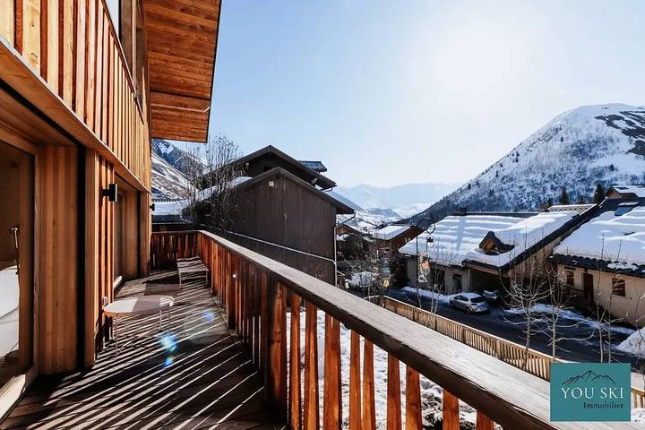 Chalet für 14 Personen, mit Ausblick und Balkon - 1