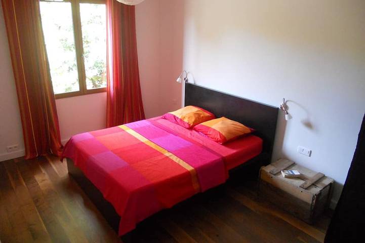 Location de vacances pour 10 personnes, avec jardin à Aigues-Vives - 2