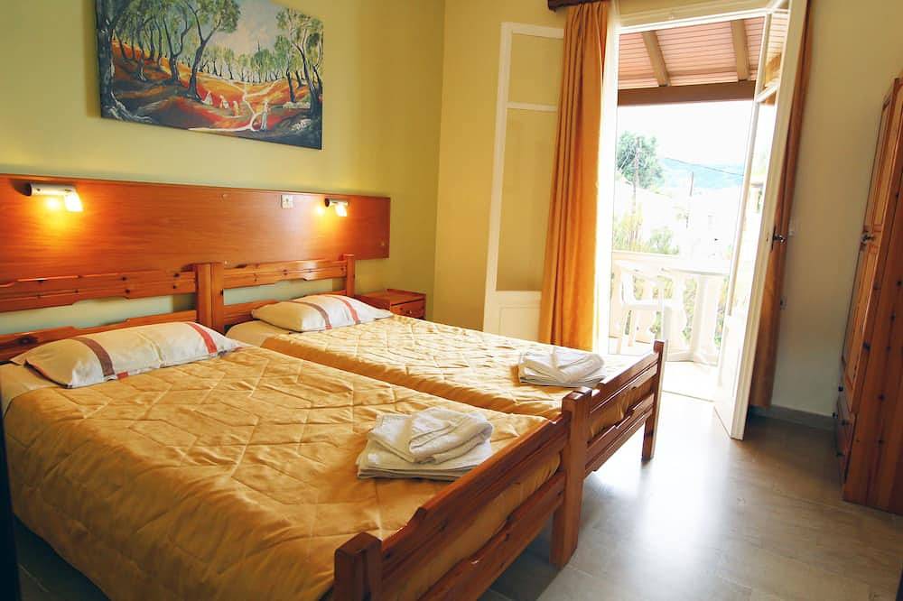 Entire apartment, House Dimitra Apartment 6 Agios Georgios Pagonis in Agios Georgios, Corfu