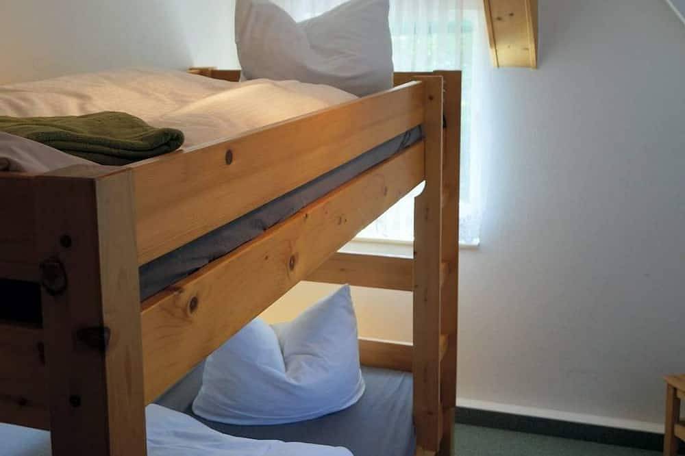 Ganze Wohnung, Ferienwohnung 2 - Ferienwohnungen Kammbaude in Hermsdorf, Osterzgebirge