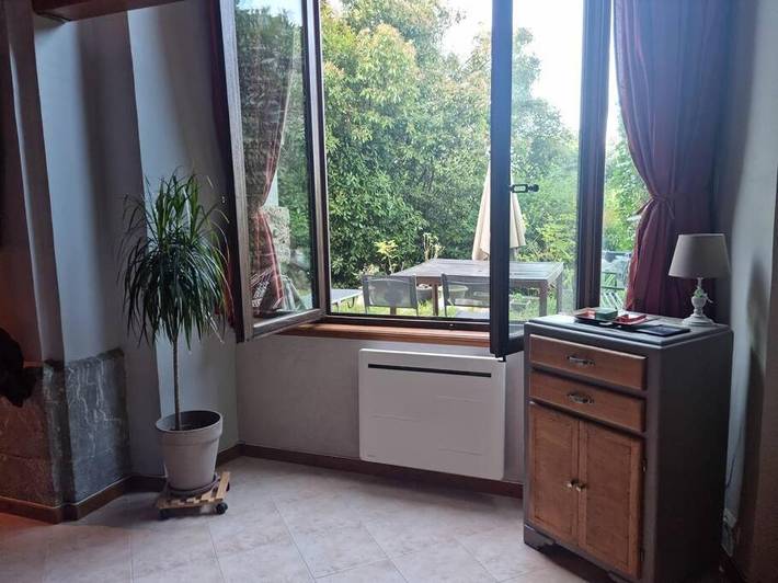 Gîte pour 4 personnes, avec vue ainsi que terrasse et jardin dans Uriage Les Bains - 3