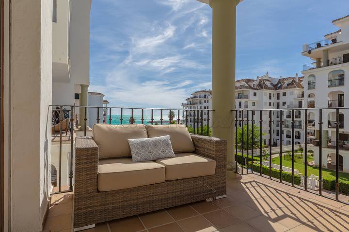 Ferienwohnung für 4 Personen, mit Balkon und Terrasse sowie Garten und Pool in Manilva - 2