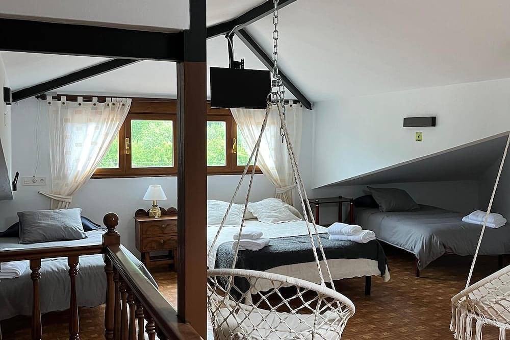 Vive la berrea en Asturias – Casa rural pet friendly en la montaña in Aller, Cordillera Cantábrica