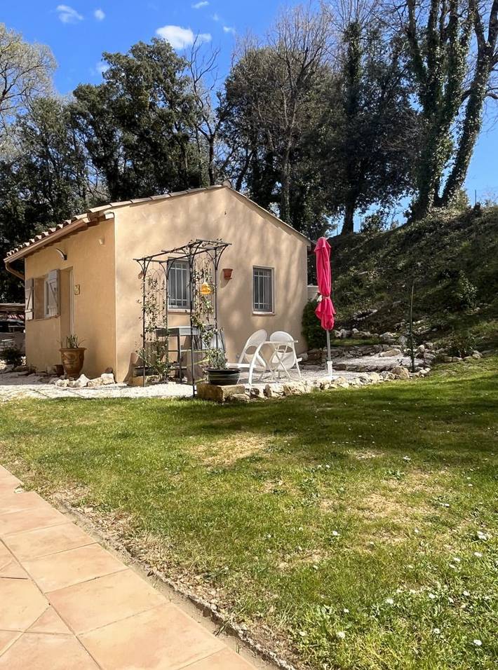 Location de vacances pour 2 personnes, avec jardin et piscine, animaux acceptés dans le Gard - 3