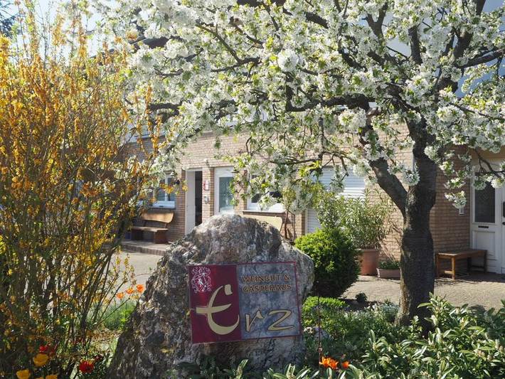Ferienwohnung für 2 Personen, mit Balkon und Terrasse sowie Garten in Brauneberg