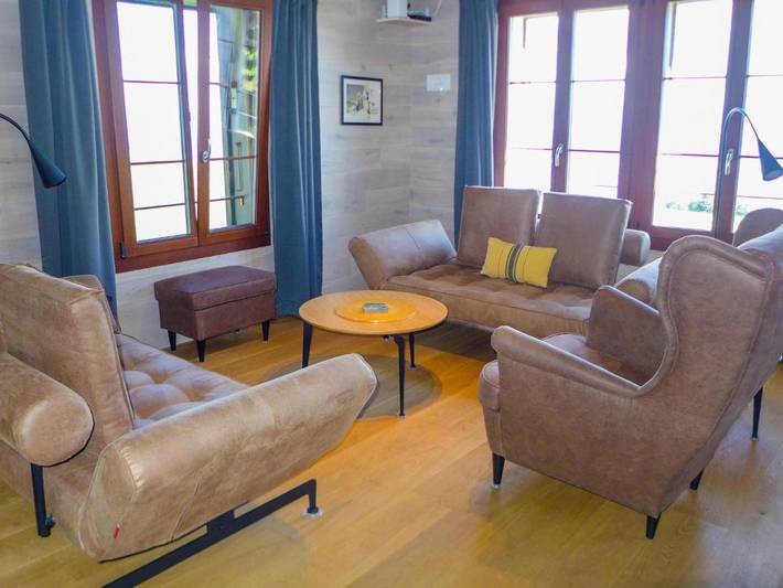 Gîte pour 6 personnes, avec vue sur le lac à Bullet - 3