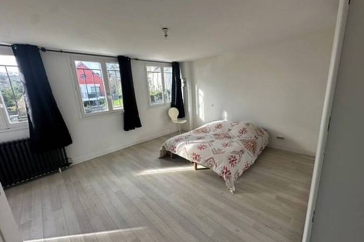Location de vacances pour 11 personnes, avec jardin et terrasse à Redon - 3