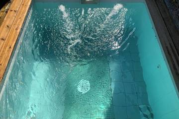 Gîte pour 3 personnes, avec piscine et jacuzzi dans Eure-et-Loir