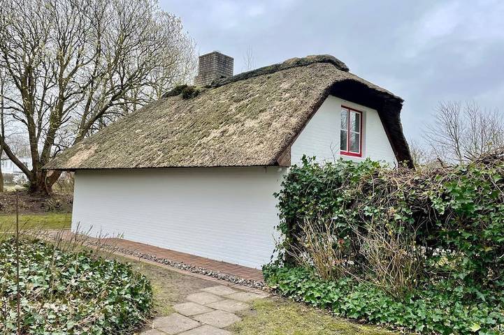 Ferienhaus für 3 Personen, mit Terrasse und Garten - 1