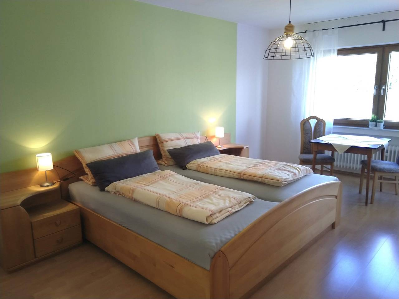 Ganze Ferienwohnung, Appartement/Fewo, Dusche, Wc, 3 Schlafräume in Irmtraut, Westerwald