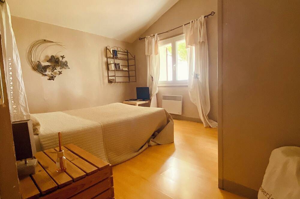 Haus / Villa - 3   Räume - 4   Personen in Apt, Regionaler Naturpark Luberon