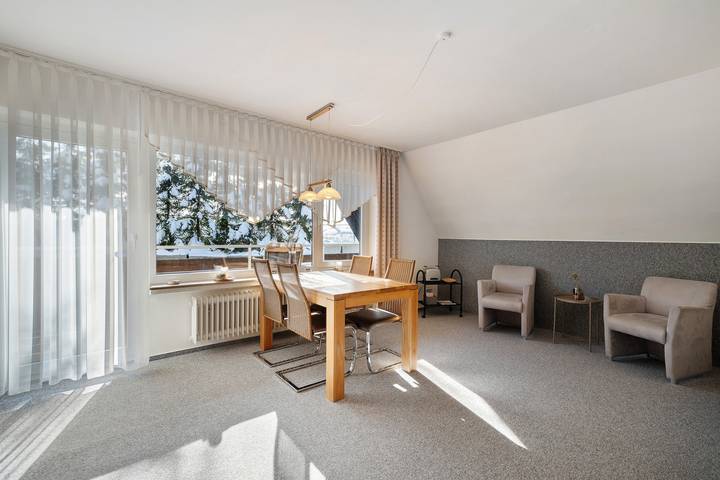 Ferienwohnung für 4 Personen, mit Sauna und Balkon in Schönwald - 2
