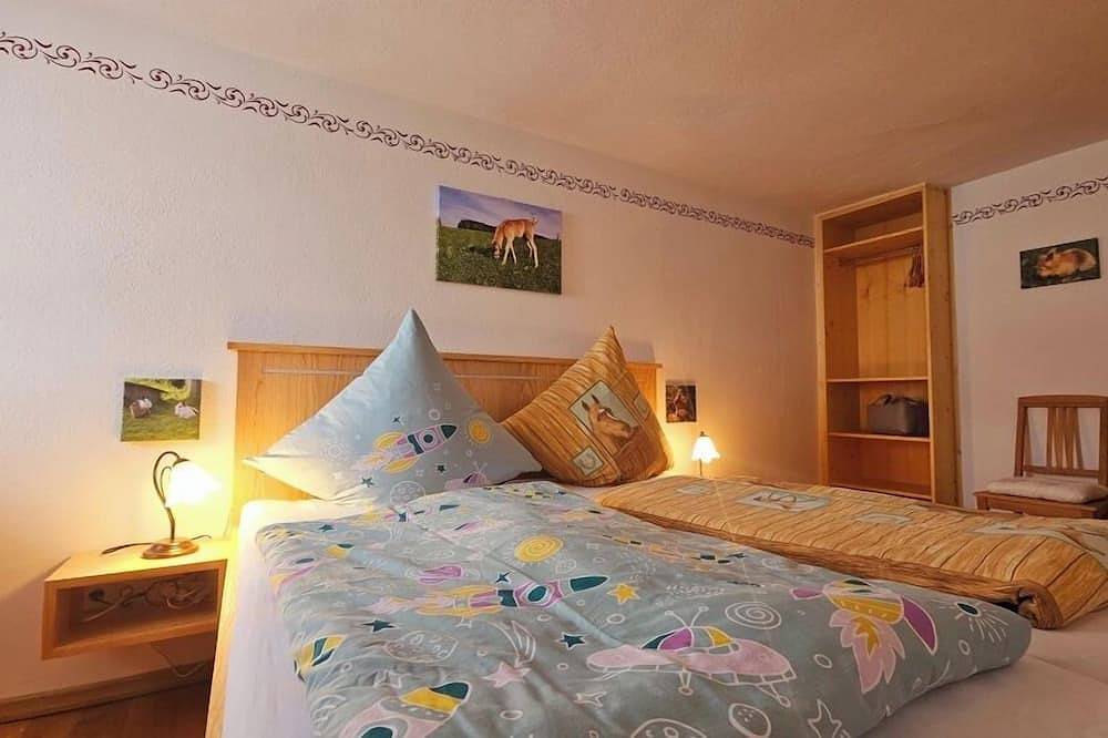 Ganze Wohnung, Ferienwohnung für 1-4 Personen (55 qm, Og) in Bernau am Chiemsee, Chiemsee