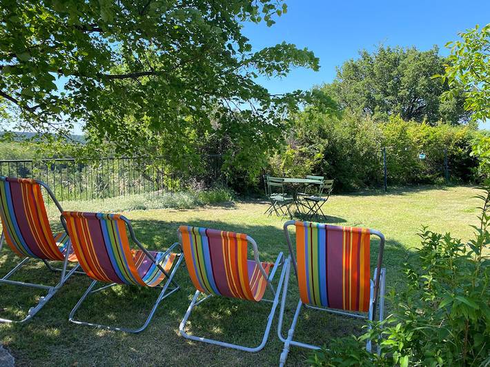 Gîte pour 5 personnes, avec jardin et terrasse, animaux acceptés
