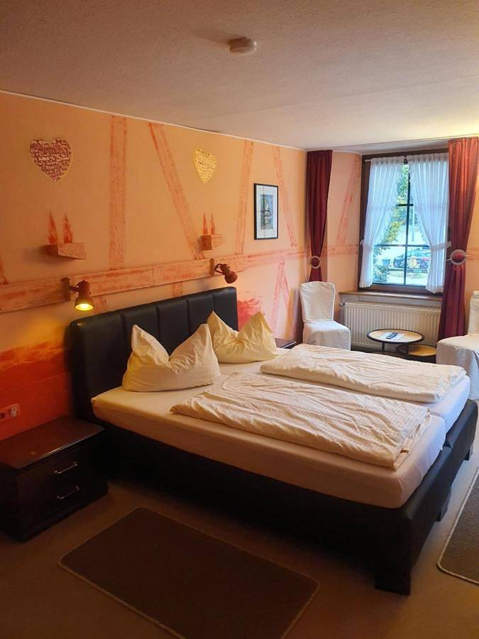 Hotel für 2 Personen, mit Garten und Pool sowie Sauna in Allenbach - 3
