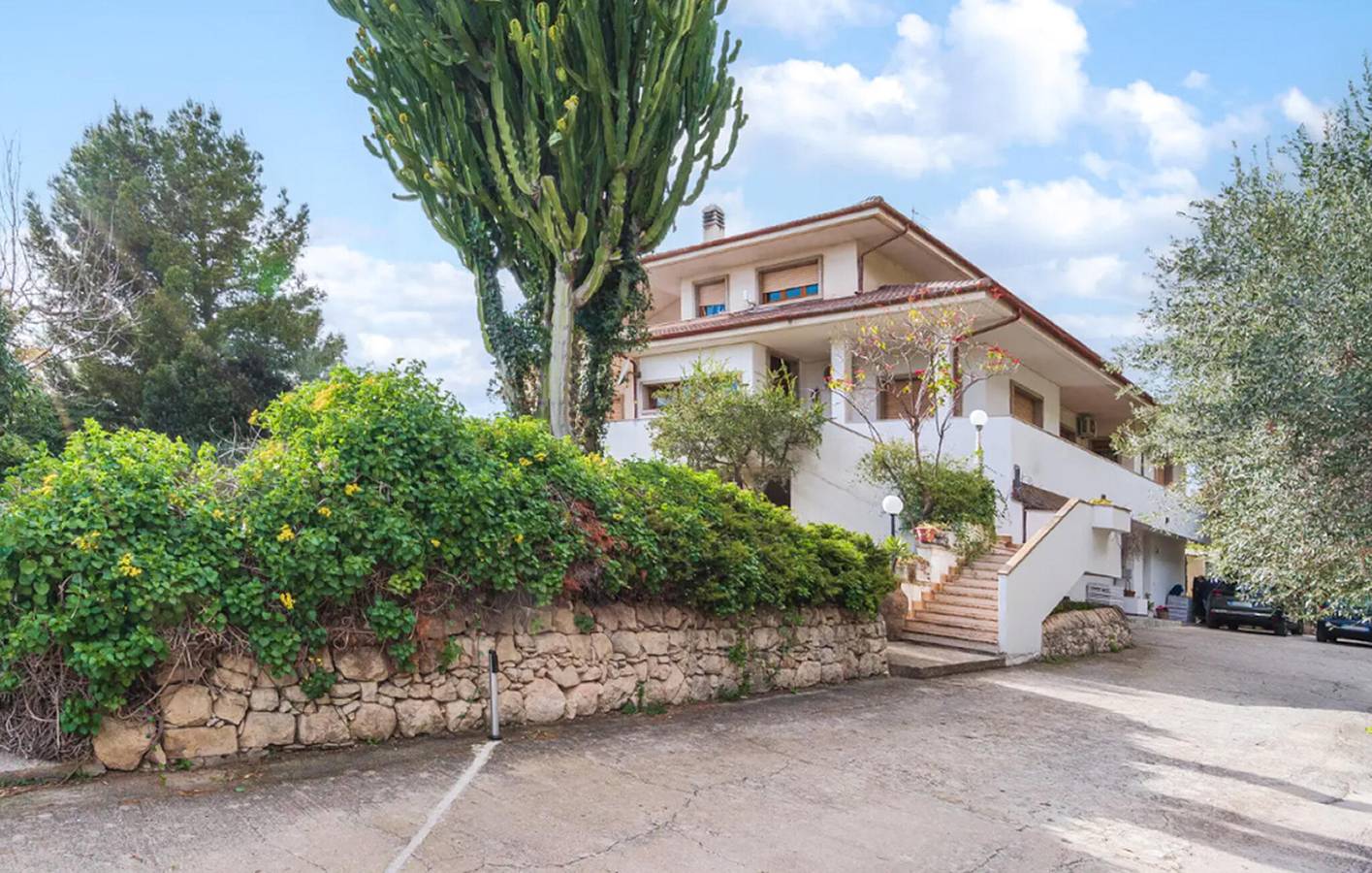Ganze Ferienwohnung, Rosolini Rückzugsort: Zentrale Lage, Pool & Terrasse in Rosolini, Syrakus Provinz