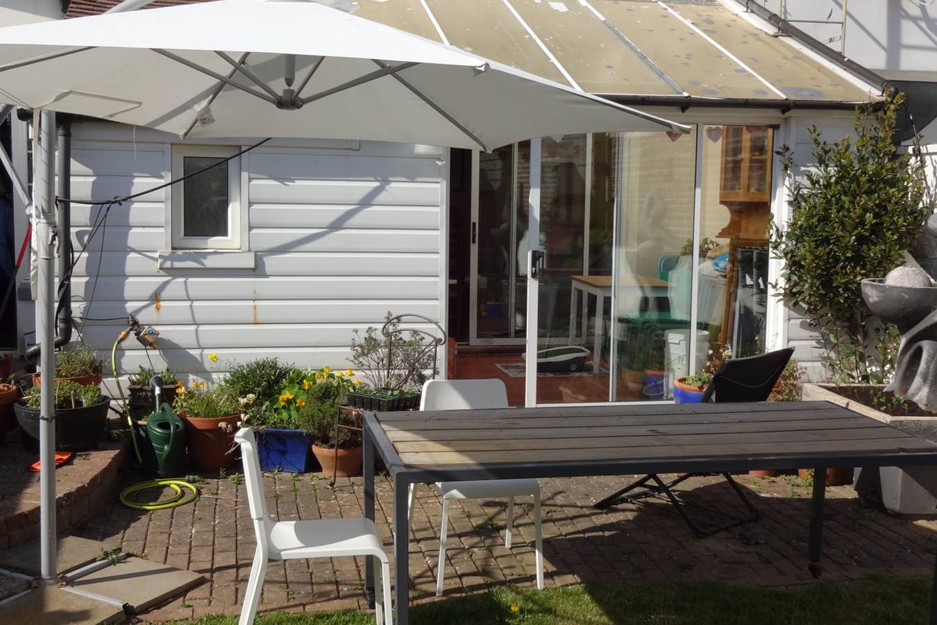 House - Sleeps 8 - Pet friendly - Garden - Parking in Bexhill, East Sussex