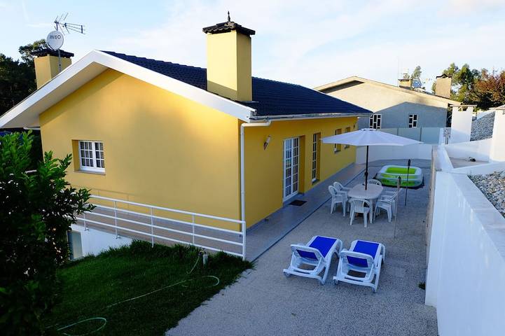 Ferienhaus für 5 Personen, mit Balkon und Terrasse sowie Garten in Santa Maria da Feira