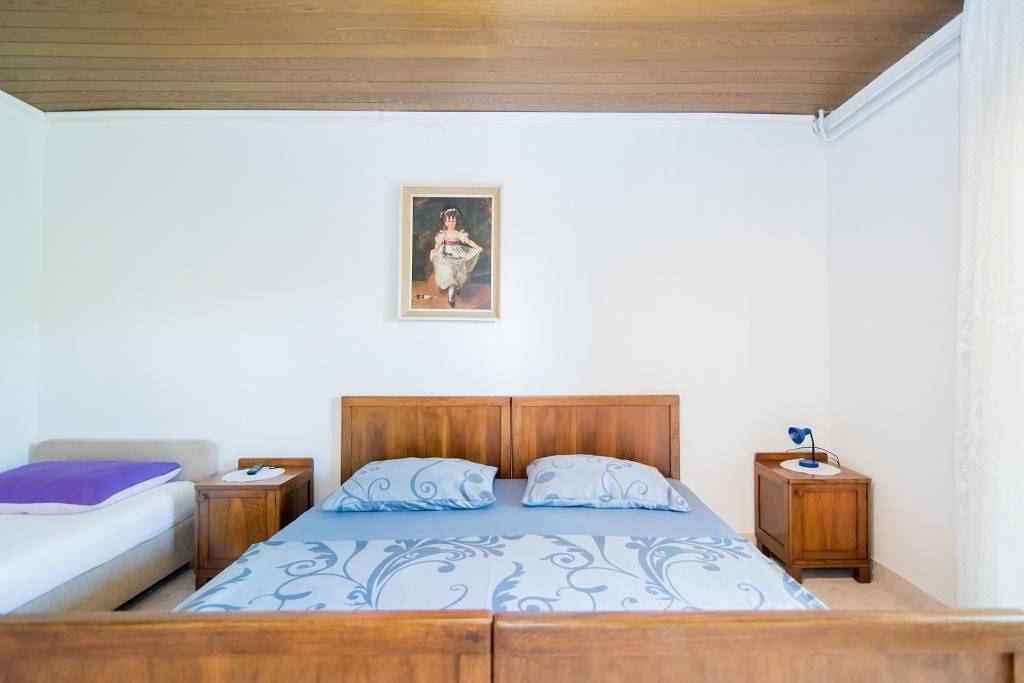 Ganzes Studio, Studio für 3 Personen mit Meerblick in Postira, Brac