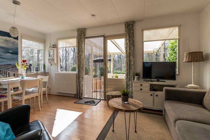 Gemütliches und stimmungsvolles 4-Personen-Ferienhaus am Rande des Dorfes Zuidlaren in Drenthe