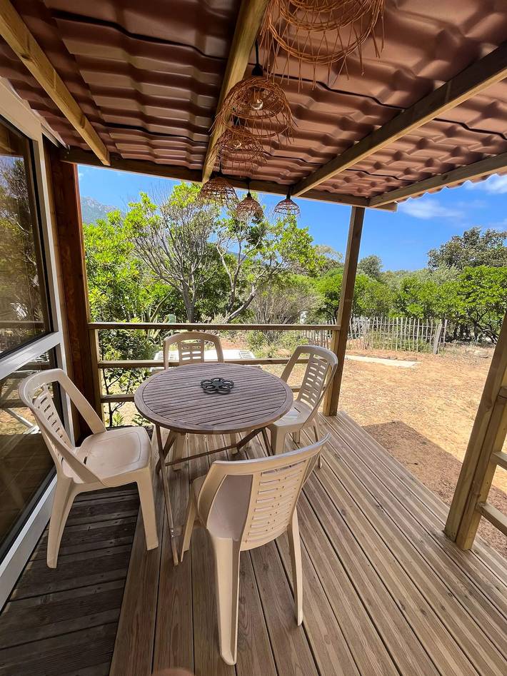 Mobil home pour 4 personnes, avec terrasse ainsi que piscine et vue, animaux acceptés à Galéria - 4