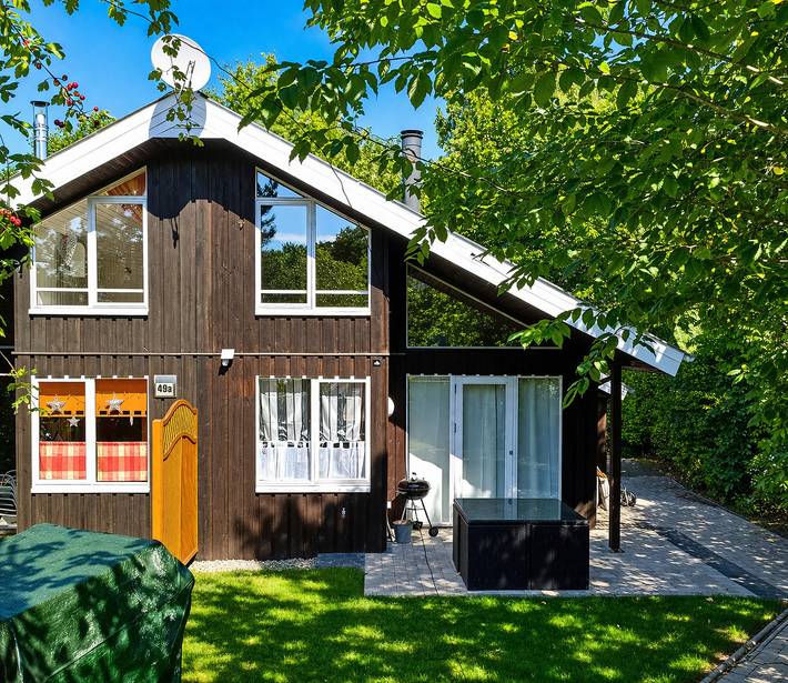 Ferienpark für 5 Personen, mit Terrasse und Garten sowie Sauna in Extertal